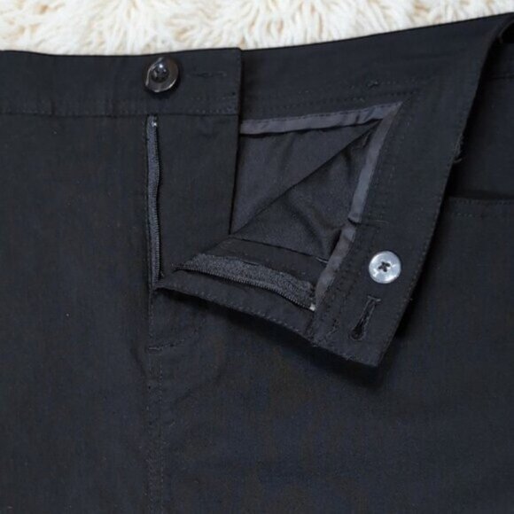 Mario Serrani Classic Black Skort - Picture 3 of 4